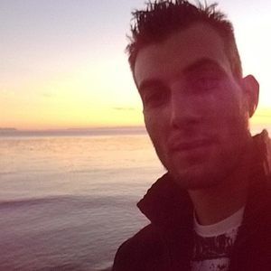 Meet your Posher, Travis